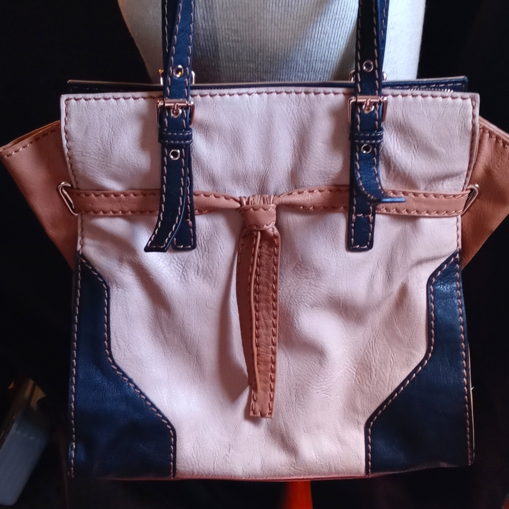 CoLab Black and Tan bow tie Shoulder Purse